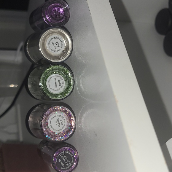 *UPDATED* RARE Mac Pigment Bundle - Picture 8 of 8